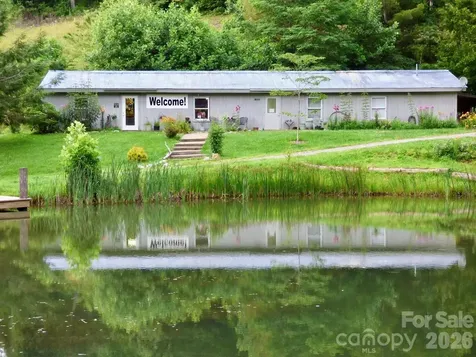65 Blue Ridge Gem Mine Road Little Switzerland NC 28777