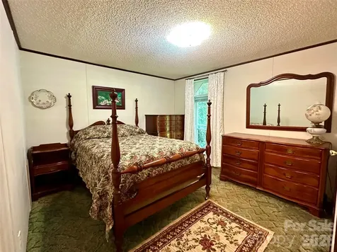 65 Blue Ridge Gem Mine Road Little Switzerland NC 28777