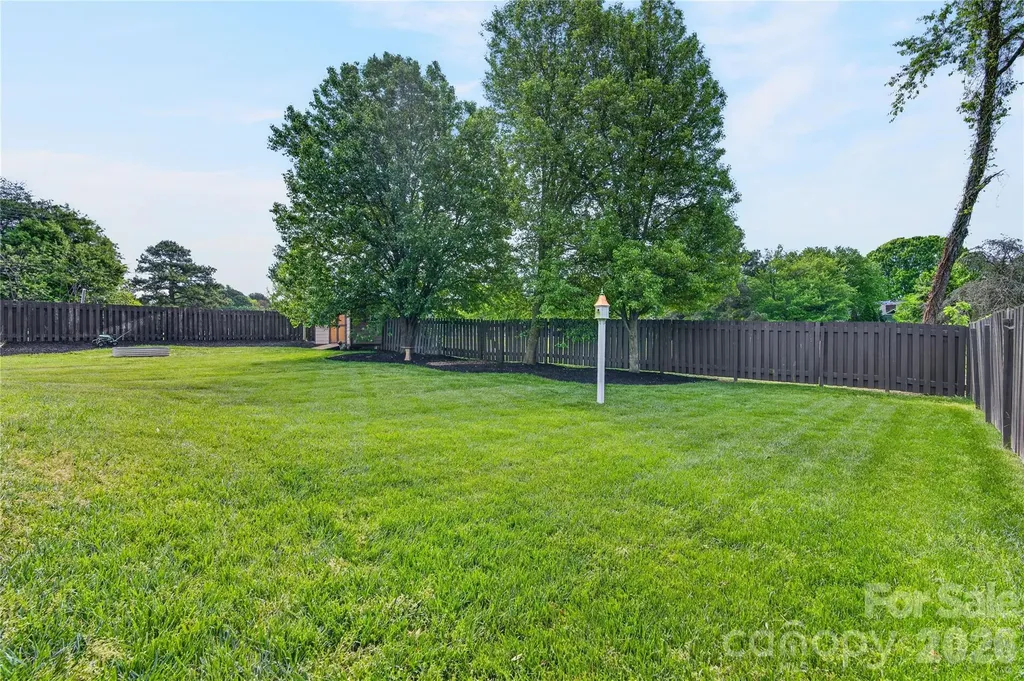 103 Webbed Foot Road Mooresville NC 28117