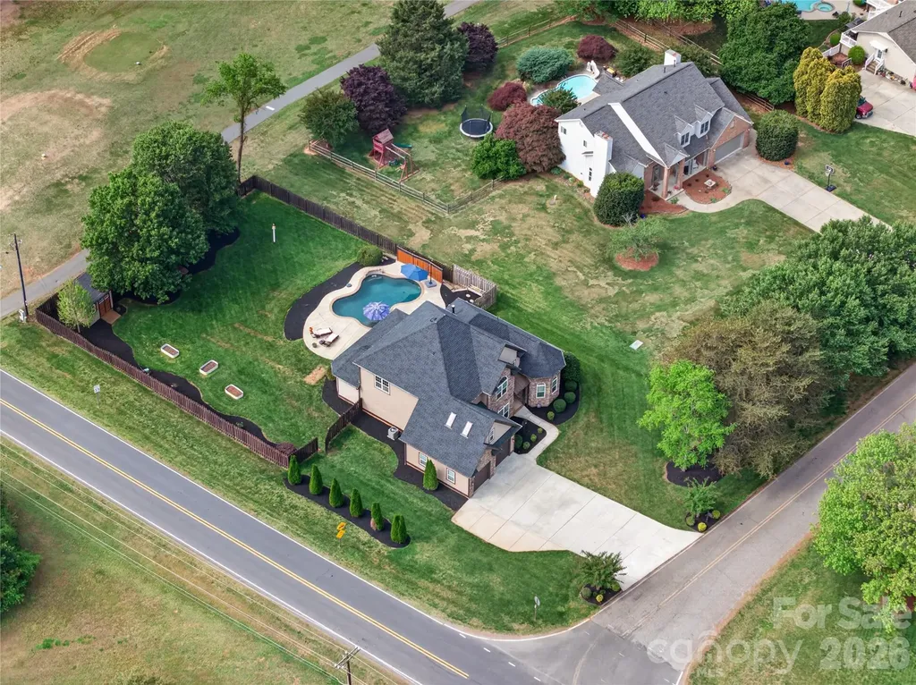 103 Webbed Foot Road Mooresville NC 28117