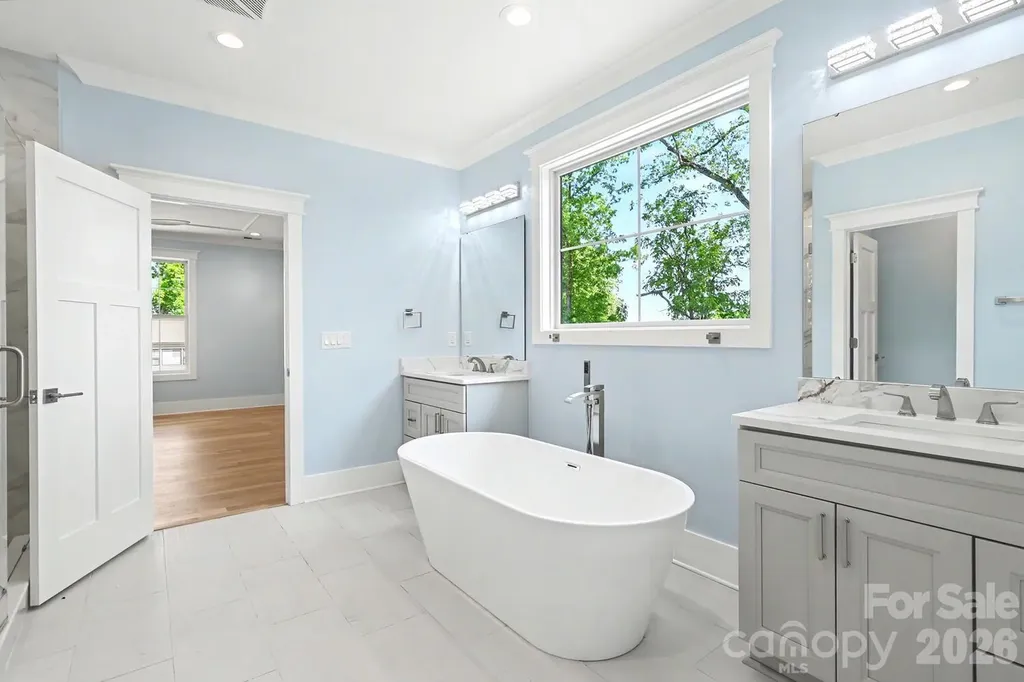 4304 Tangle Drive Charlotte NC 28211
