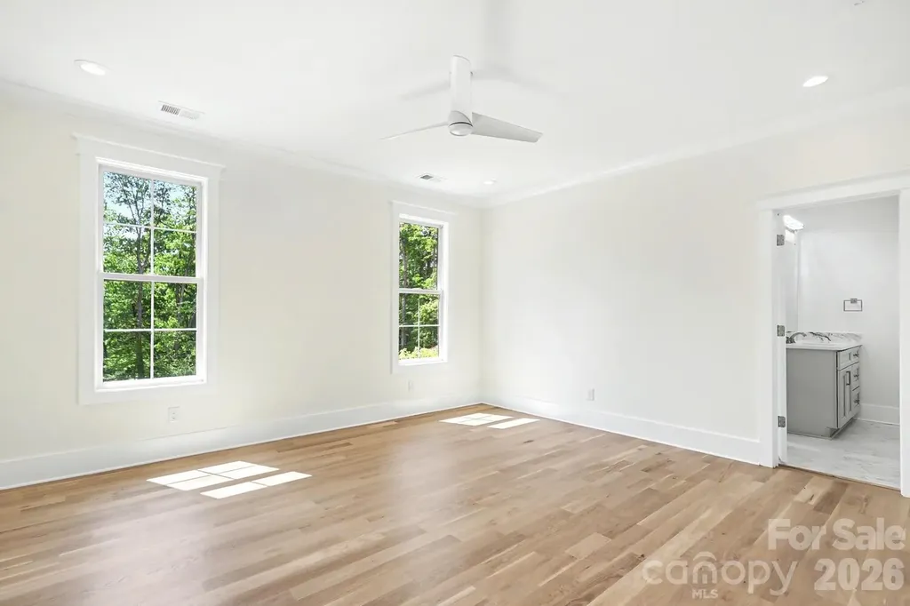 4304 Tangle Drive Charlotte NC 28211