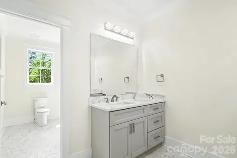 4304 Tangle Drive Charlotte NC 28211