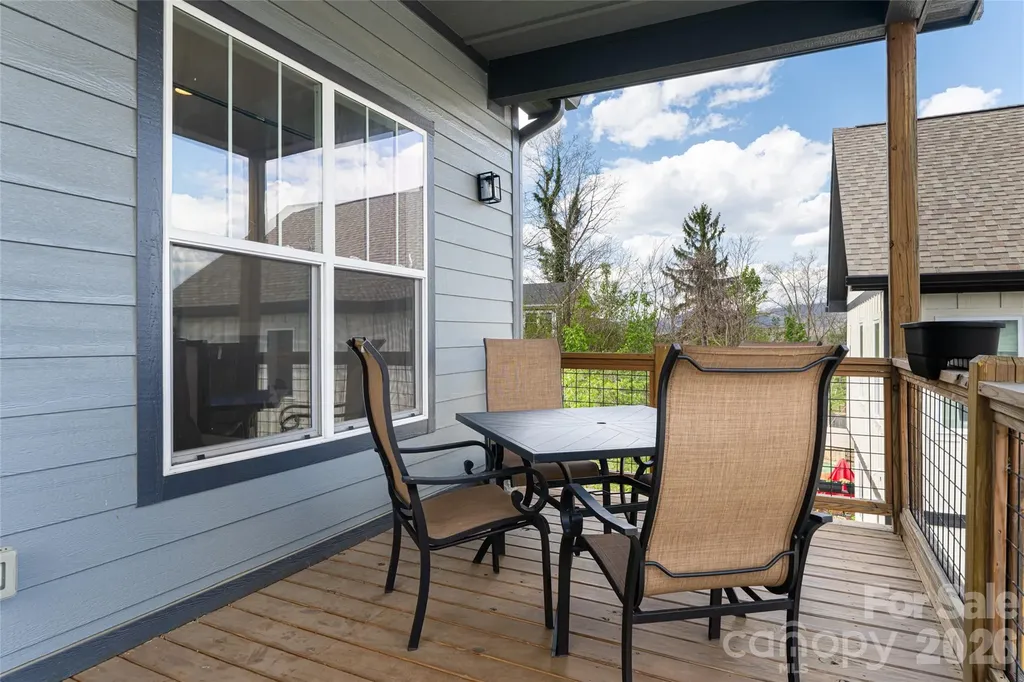 35 Alice Clement Lane Asheville NC 28803