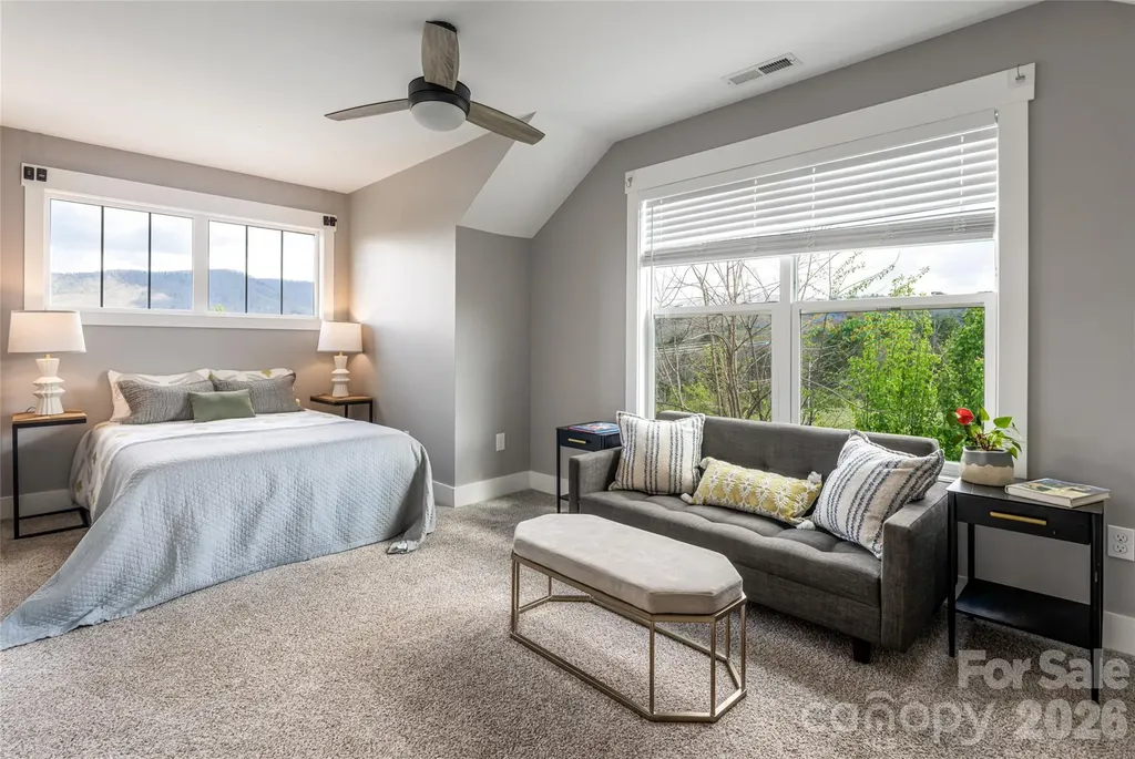35 Alice Clement Lane Asheville NC 28803