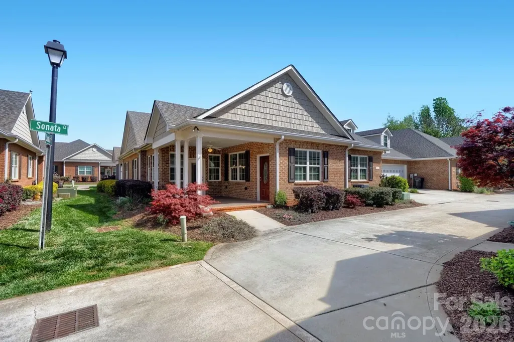 8655 Sonata Court Denver NC 28037