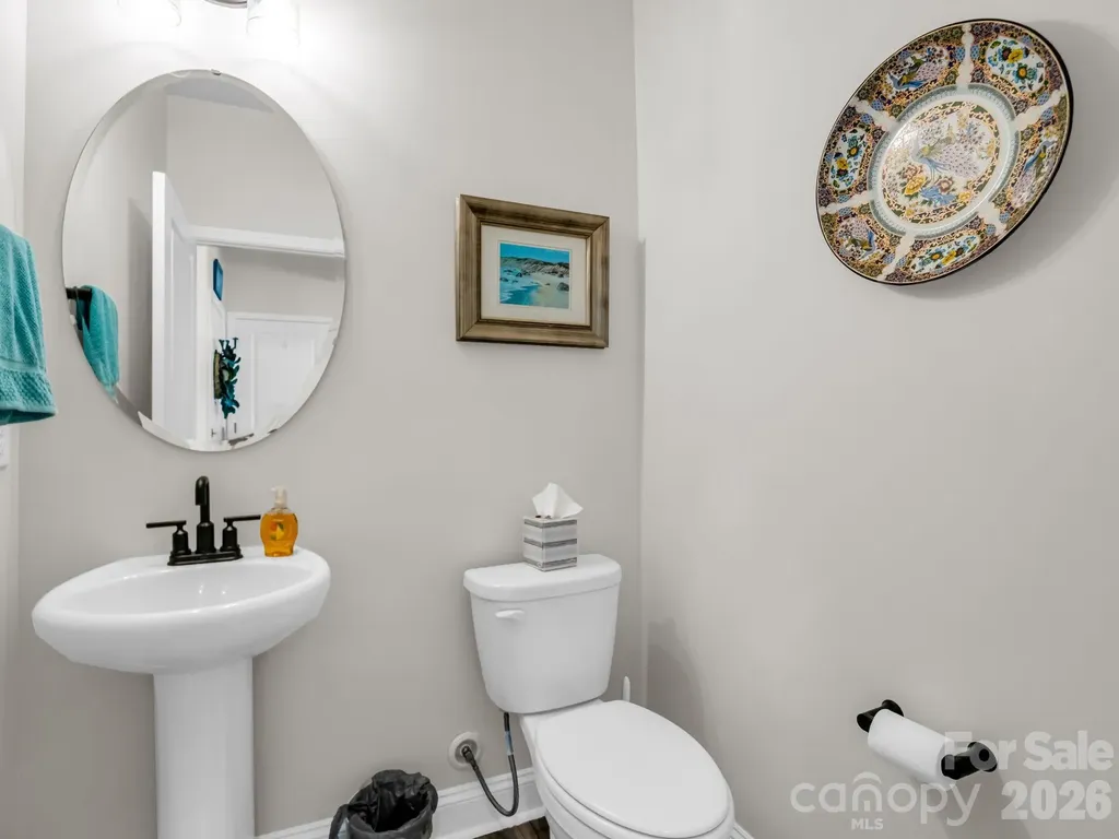 383 Fox Cove Road Hendersonville NC 28792