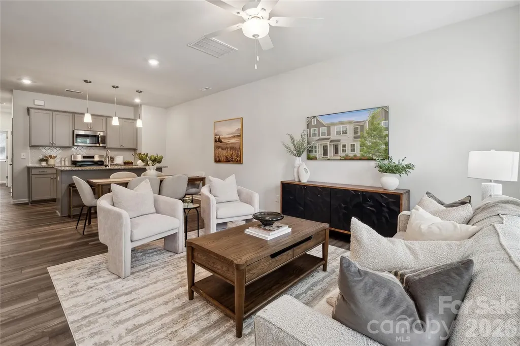 5609 Retledge Street Charlotte NC 28269