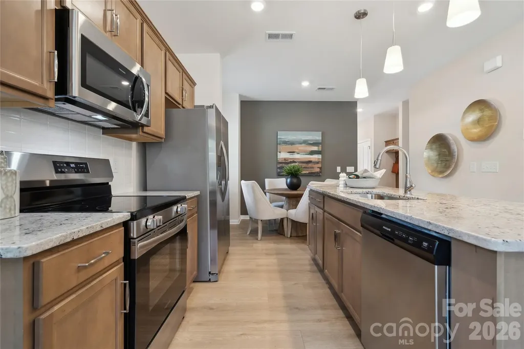 5617 Retledge Street Charlotte NC 28269