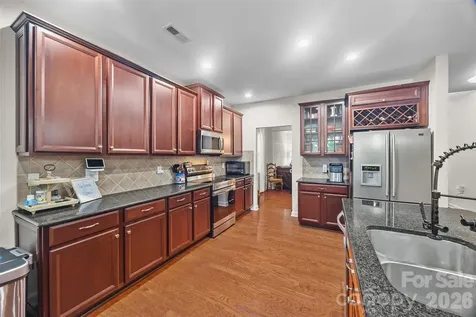 1206 Bottle Brush Lane Harrisburg NC 28075