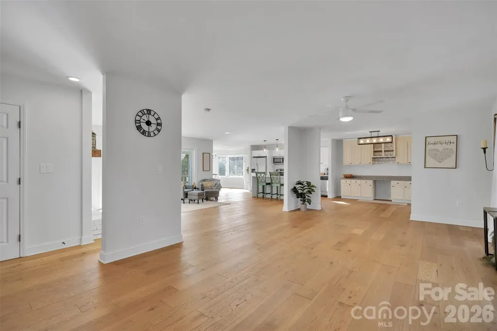 301 Hillandale Drive Charlotte NC 28270
