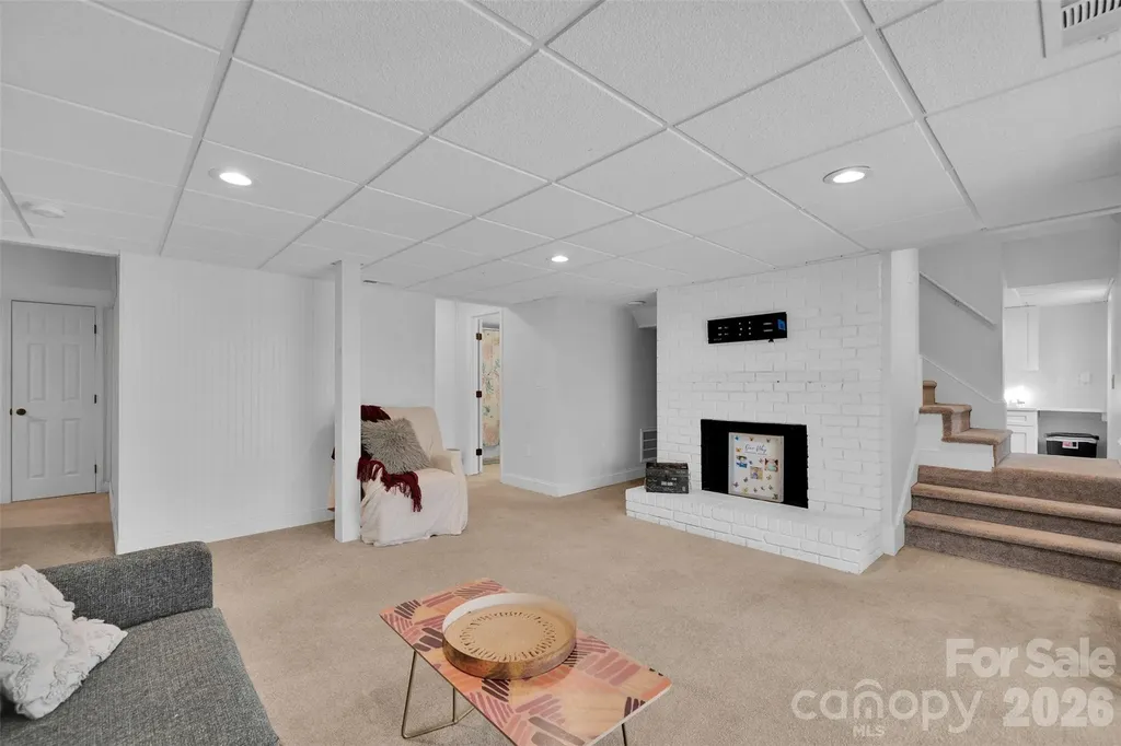 301 Hillandale Drive Charlotte NC 28270
