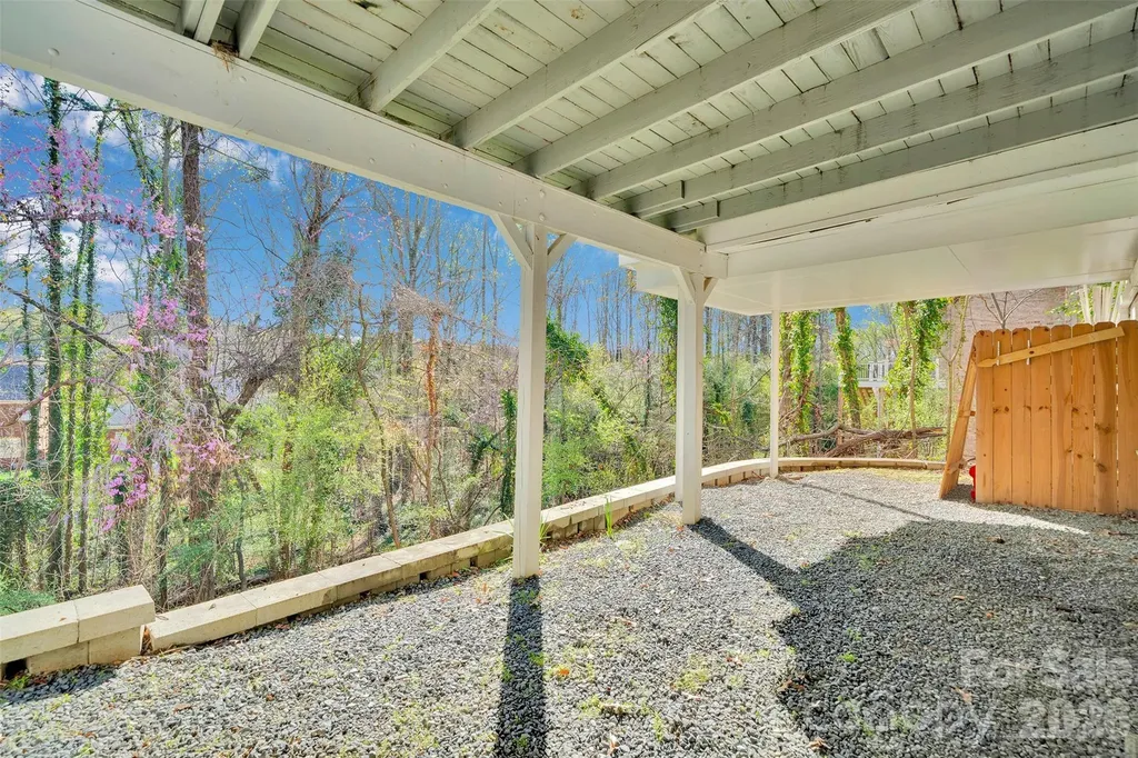 301 Hillandale Drive Charlotte NC 28270