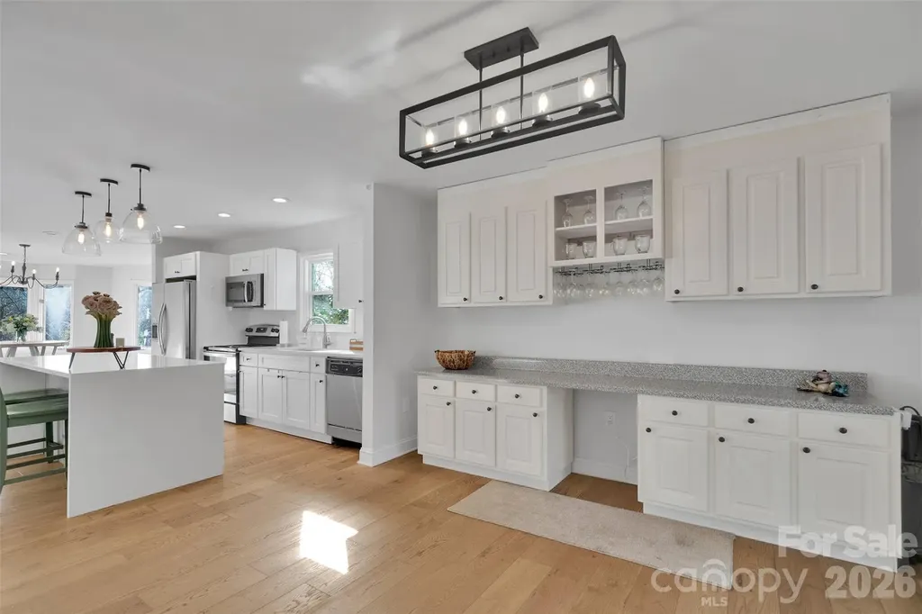 301 Hillandale Drive Charlotte NC 28270