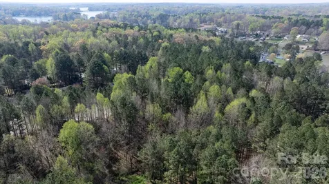 3486 Mooring Place Sherrills Ford NC 28673