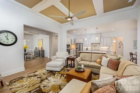 2411 Callaghan Court Landis NC 28088