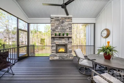 2411 Callaghan Court Landis NC 28088
