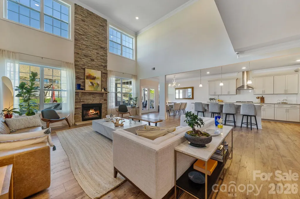 2111 Lapalma Trace Lake Wylie SC 29710