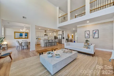 2111 Lapalma Trace Lake Wylie SC 29710