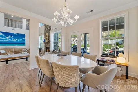 2111 Lapalma Trace Lake Wylie SC 29710