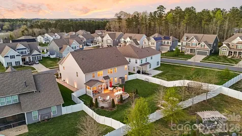 2111 Lapalma Trace Lake Wylie SC 29710
