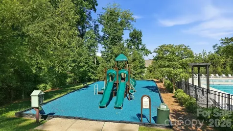 2111 Lapalma Trace Lake Wylie SC 29710