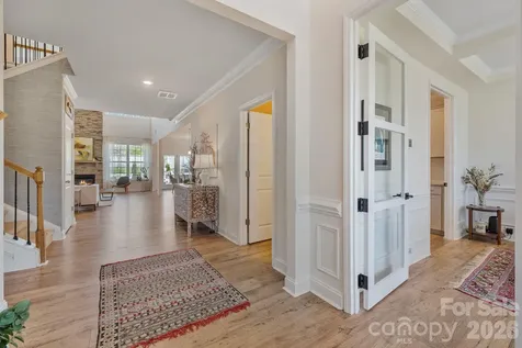 2111 Lapalma Trace Lake Wylie SC 29710