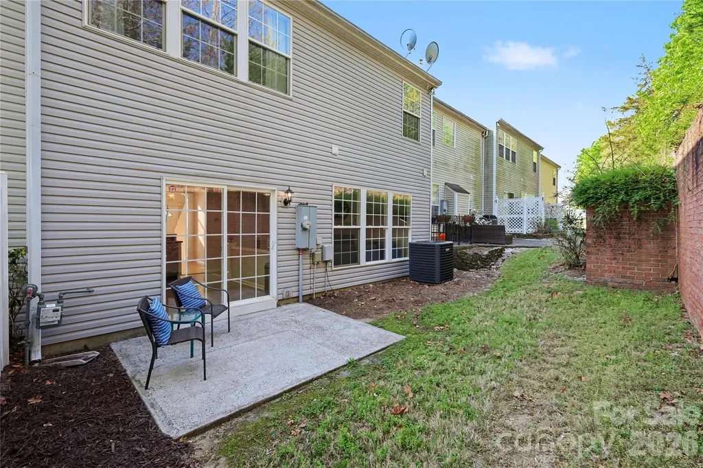 6930 Beverly Springs Drive Charlotte NC 28270