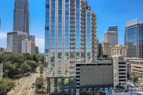 333 W Trade Street W Charlotte NC 28202