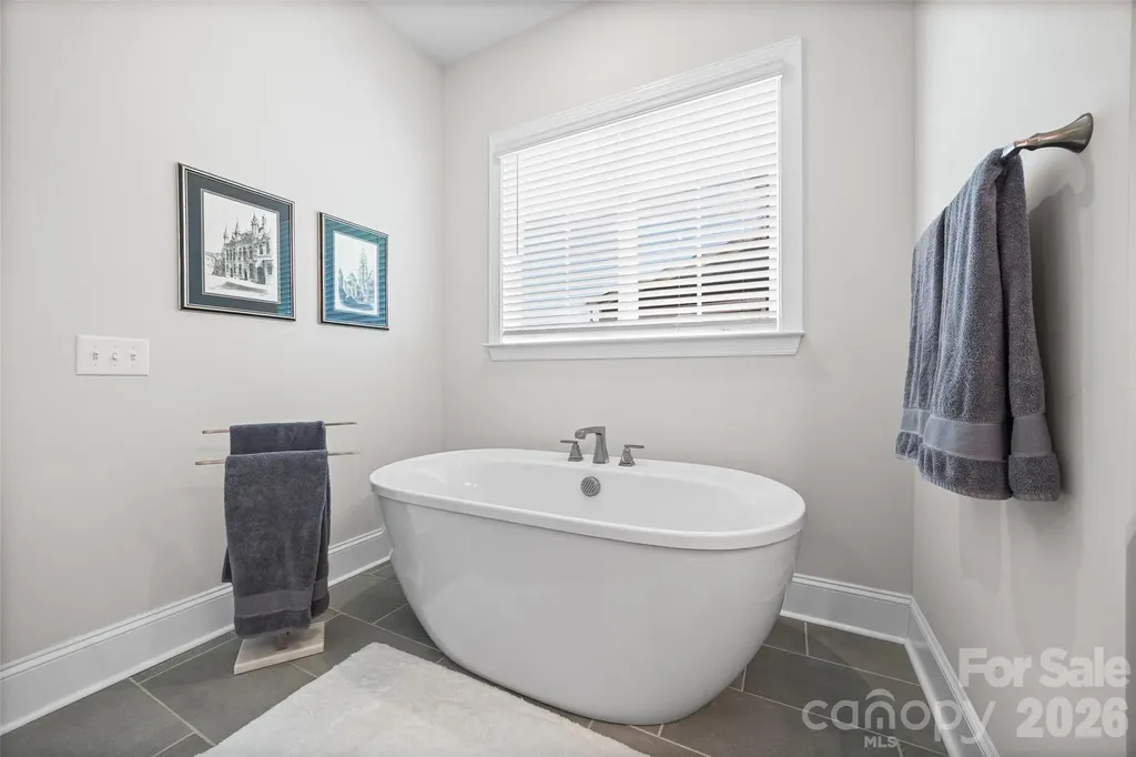 703 Bee Ridge Road Belmont NC 28012