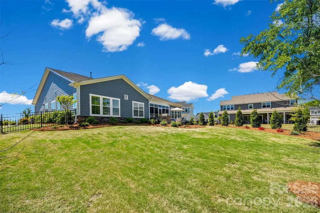 703 Bee Ridge Road Belmont NC 28012
