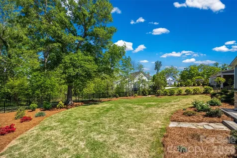 703 Bee Ridge Road Belmont NC 28012