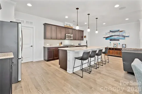 445 Bowline Drive Denver NC 28037