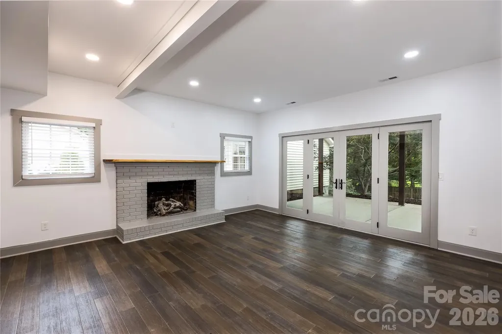 6721 Knightswood Drive Charlotte NC 28226
