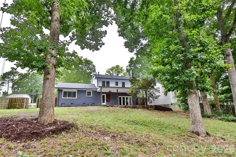 6721 Knightswood Drive Charlotte NC 28226