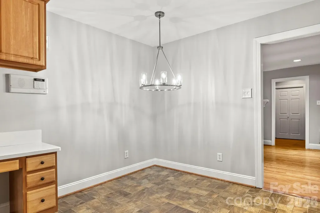 6116 Old Providence Road Charlotte NC 28226