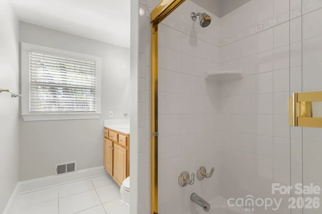6116 Old Providence Road Charlotte NC 28226