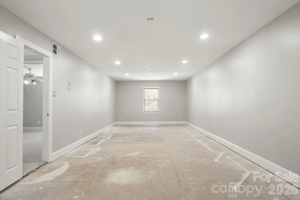 6116 Old Providence Road Charlotte NC 28226