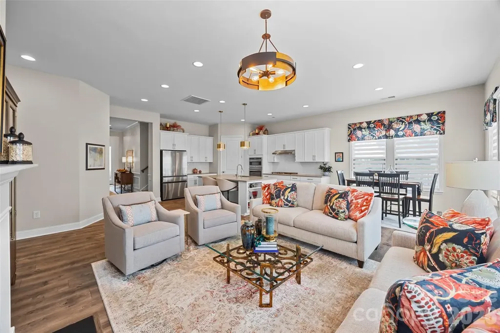 16016 Tulloch Road Charlotte NC 28278