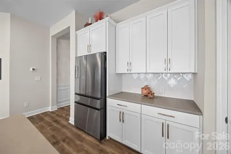 16016 Tulloch Road Charlotte NC 28278