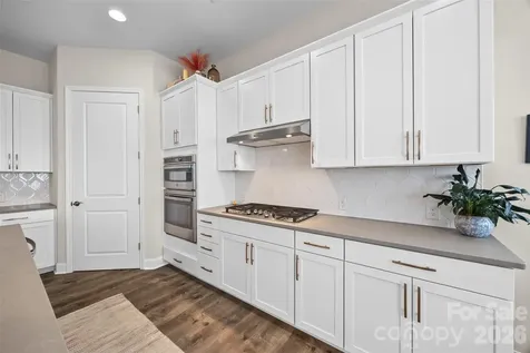 16016 Tulloch Road Charlotte NC 28278