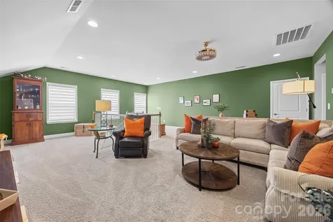 16016 Tulloch Road Charlotte NC 28278