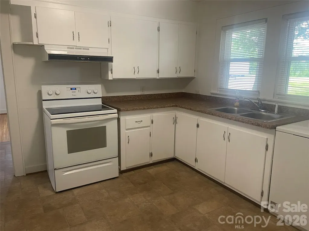 2040 Kannapolis Highway Kannapolis NC 28031