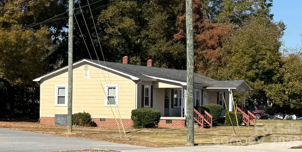 2040 Kannapolis Highway Kannapolis NC 28031