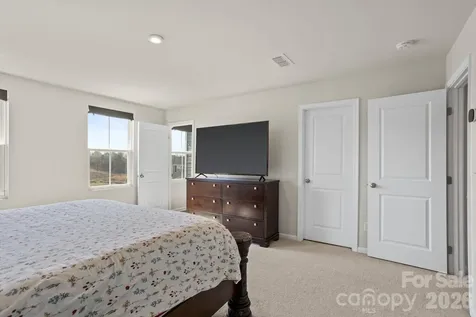 244 Ingram Court Piedmont SC 29673