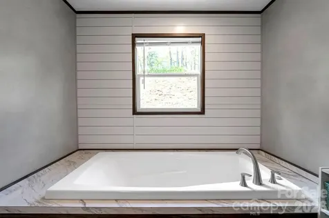 87 Horseback Lane Marshall NC 28753