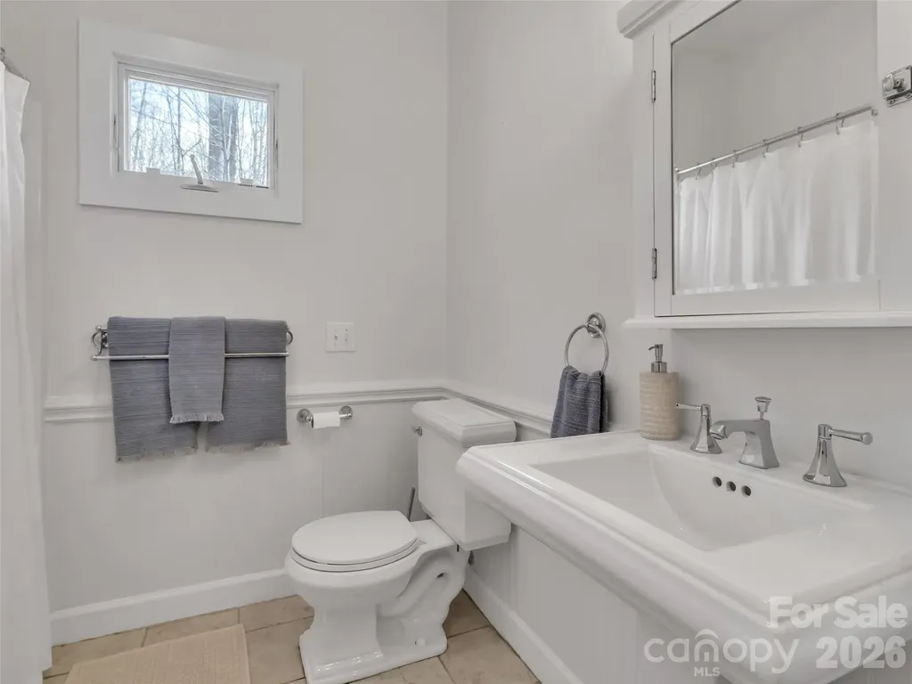 523 Brandywine Road Waynesville NC 28786