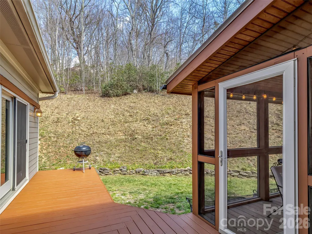 523 Brandywine Road Waynesville NC 28786