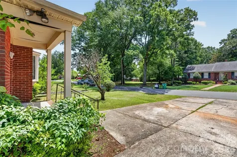 1632 Madison Avenue Charlotte NC 28216