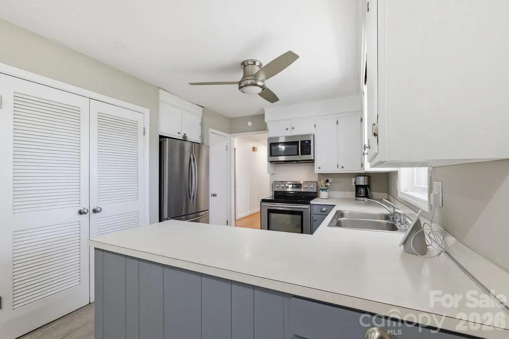 11715 Timber Ridge Road Charlotte NC 28213